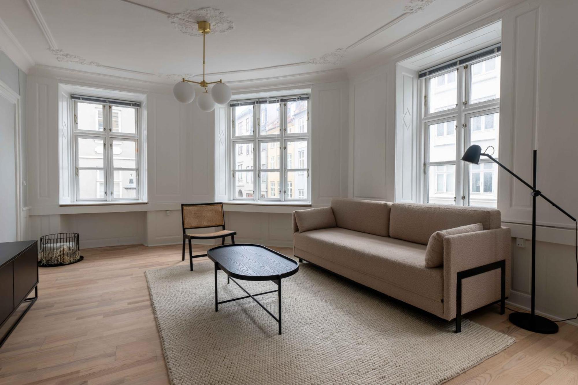 Spacious Tivoli Gardens Apartment W 3 Bedrooms โคเปนเฮเกน ภายนอก รูปภาพ